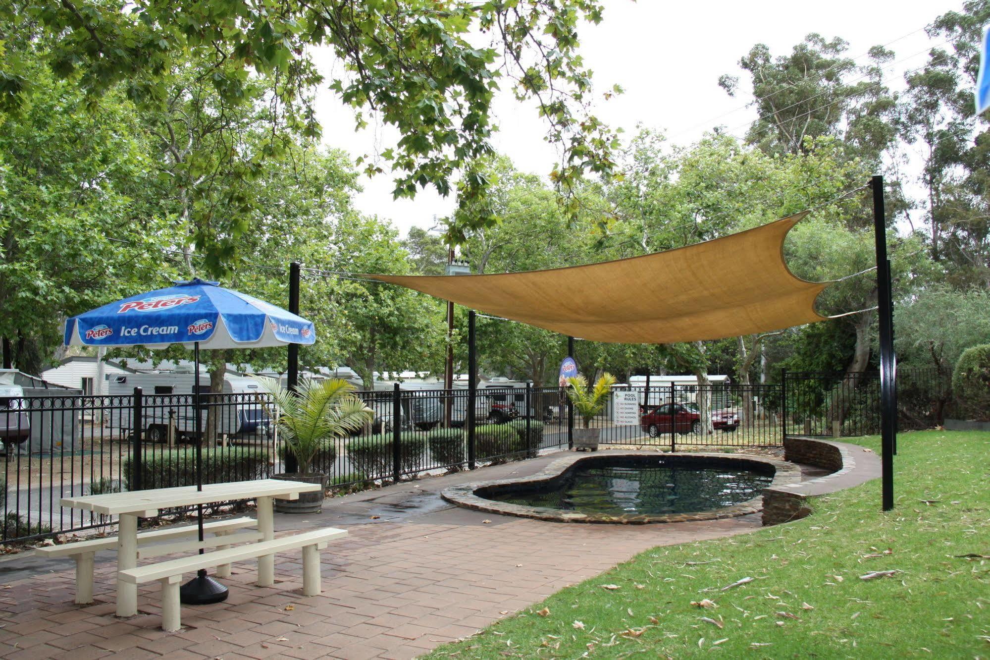 Adelaide Brownhill Creek Tourist Park Hotel Kültér fotó